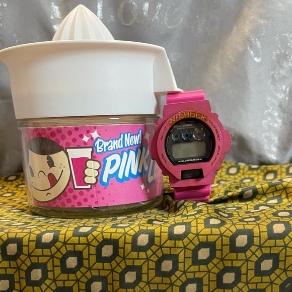 Casio Wood Shock G-Shock Watch (DW6900 Pink Kool-Aid Juicer Jar) - Picture 3 of 15